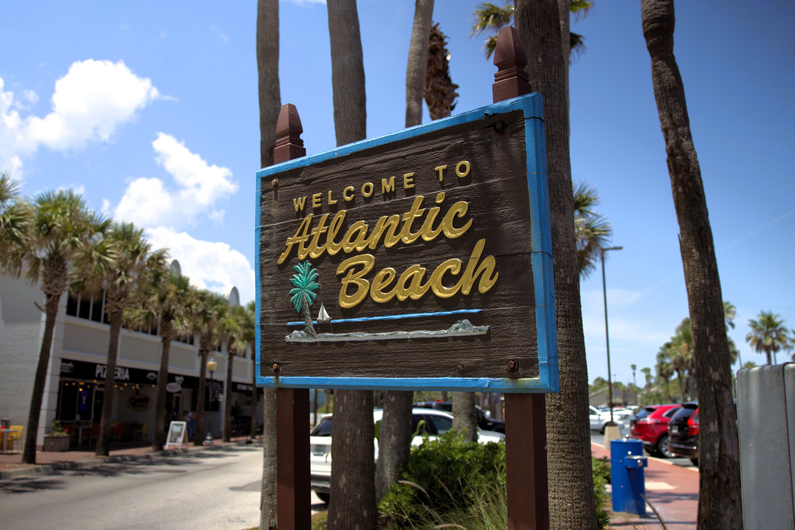 welcome to atlantic beach sign
